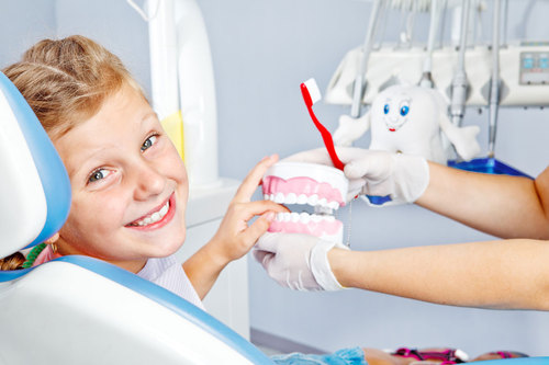 Как уговорить ребенка лечить зубы?